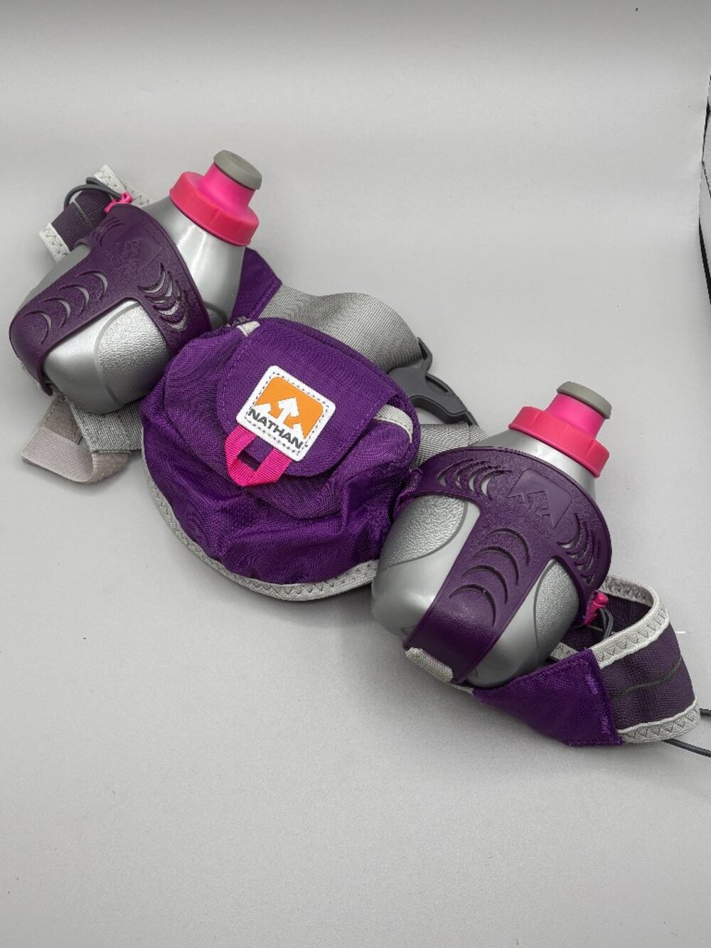 Nathan Speed 2R Running Hydration Belt Purple Pink  2 Water Bottles Zip Pouch